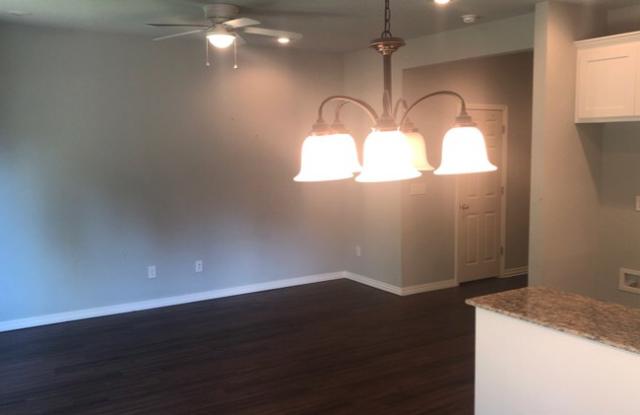 838 Baker Street NW Gallery 4