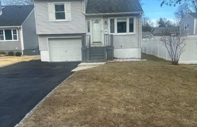 160 Jacksonville Dr - 160 Jacksonville Drive, Parsippany-Troy Hills, NJ 07054