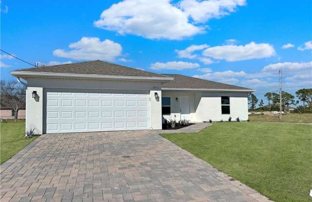2429 Embers Parkway W photos photos