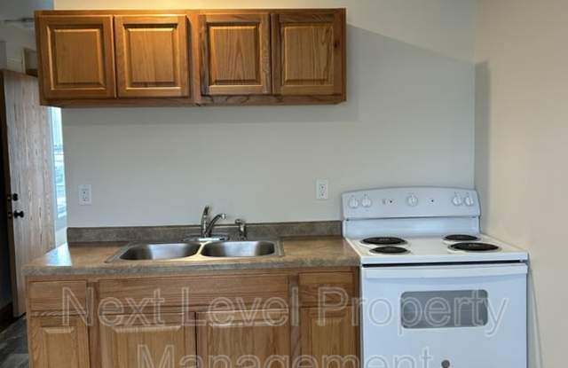 9 River Road - 102 Gallery 3