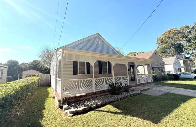 942 Douglas Avenue Gallery 2