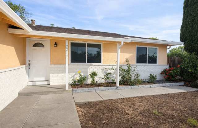 3 bed 2 Bath Home Recently renovated single-family home in Fairfield, photos photos