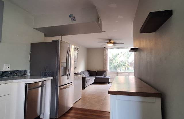 2br - 2bd/1bth Two Stories | West Maui Trades | Across the Street From Beach photos photos