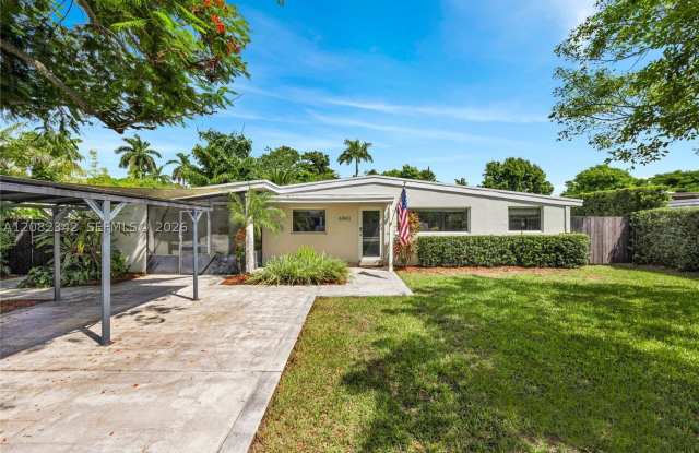 6843 SW 53rd St photos photos