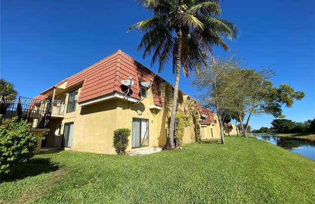 11398 Royal Palm Blvd photos photos