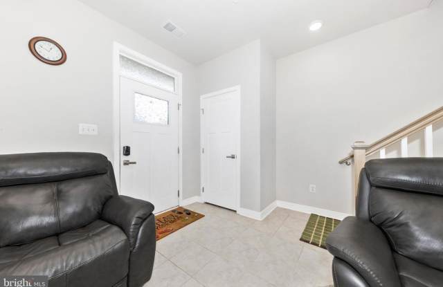 6110 STONECAT CT Gallery 2