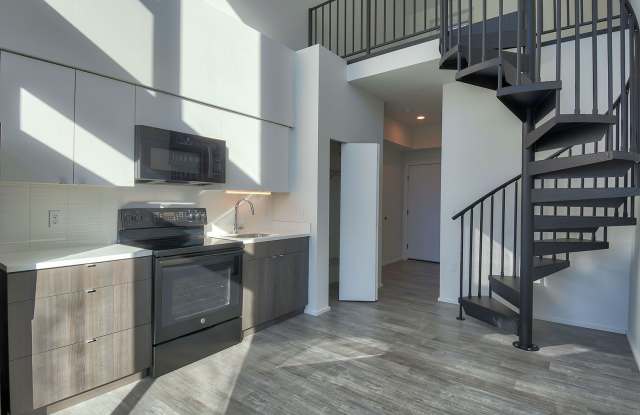 1404 Boylston photos photos