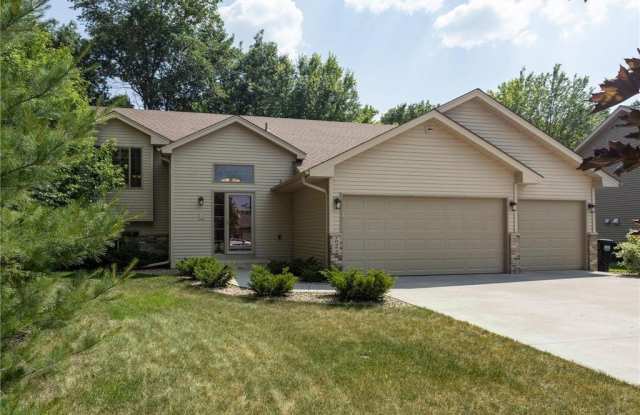 10483 6th Street NE photos photos