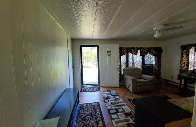 125 WILLIAMS CIR Circle Gallery 4