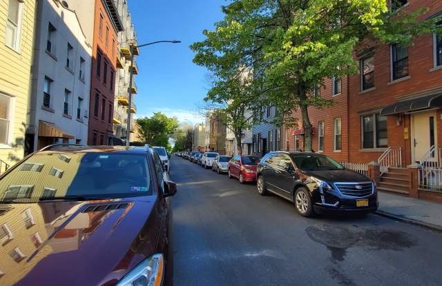 204 Kent Street Gallery 4