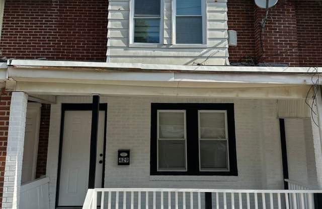 3 Bed / 1 Bath Fully Renovated Row Home in Darby photos photos