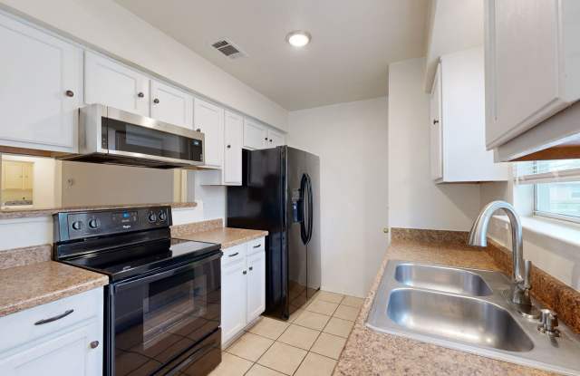 FREE JANUARY RENT!!!! REDUCED $1,325!!!!!!!!! photos photos