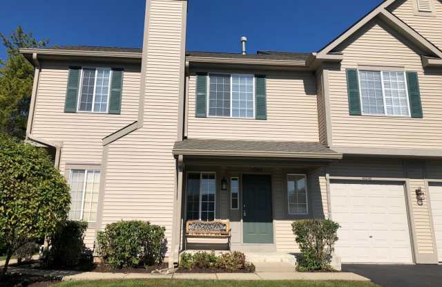 Townhome in Fairway Greens at Antioch Golf Club - 40048 Hidden Bunker Court, Lake County, IL 60002