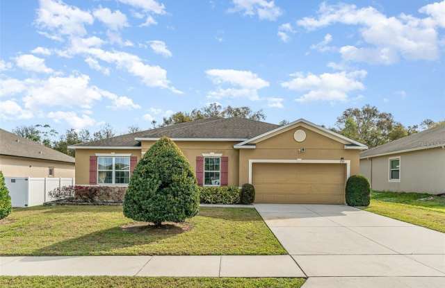 3705 APOPKA RIDGE Circle Gallery 1