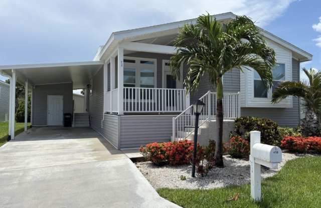 4136 74th Place N Gallery 2