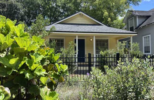 426 WALNUT Court Gallery 1
