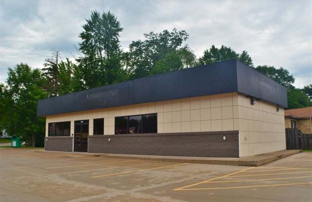 1690 2ND AVENUE SOUTH - 1690 2nd Avenue South, Wisconsin Rapids, WI 54495