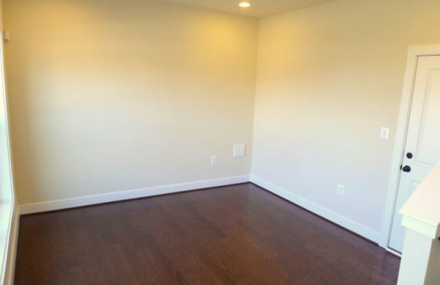 2412 Auden Drive Gallery 3