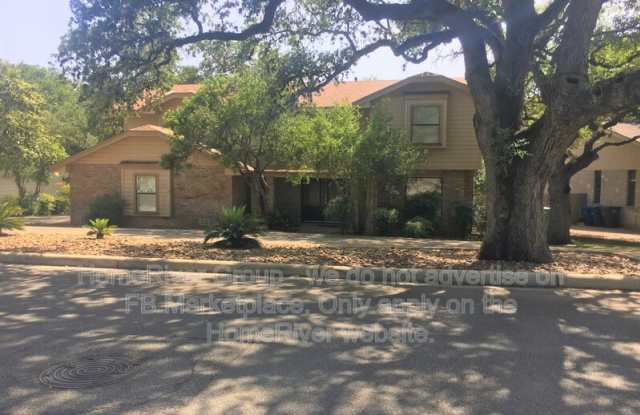 13823 Crown Bluff photos photos