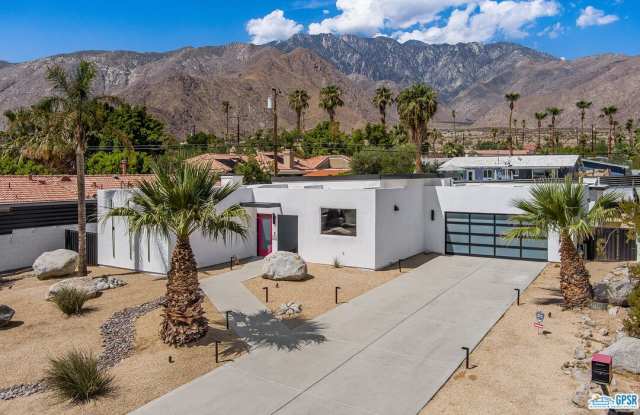 2719 N Junipero Ave photos photos