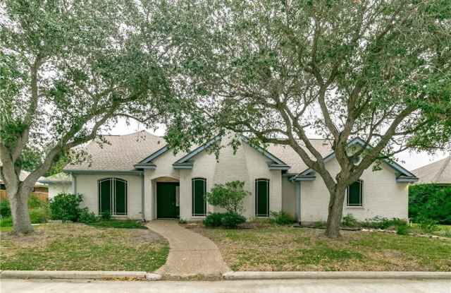 7010 Ashdown Drive - 7010 Ashdown Drive, Corpus Christi, TX 78413