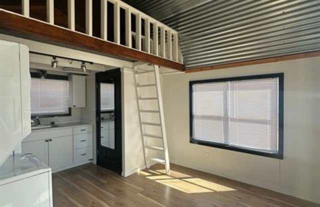 4135 E FM 902 photos photos