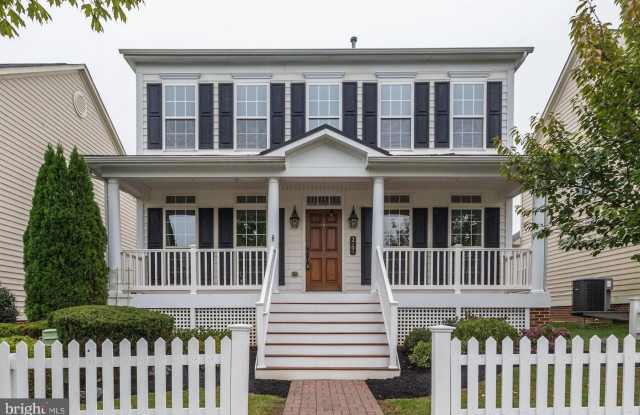2705 MAE WADE AVE photos photos