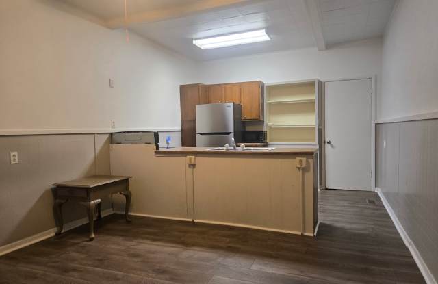 408 Neosho St photos photos