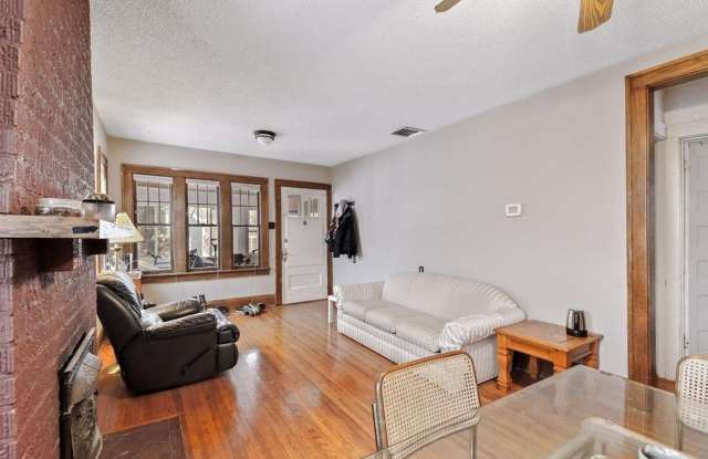 6 bedroom 2 bathroom available June 2027 Gallery 4