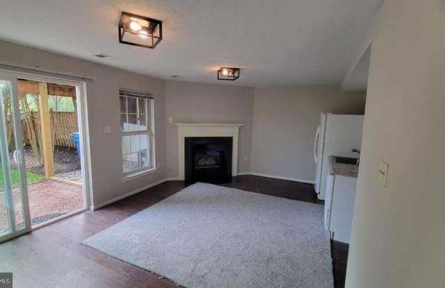44077 TIPPECANOE Terrace Gallery 3