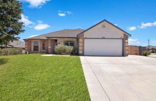 300 Curtis Dr photos photos