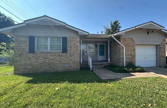 3 Bedroom 2 bath Home In MWC Schools! photos photos