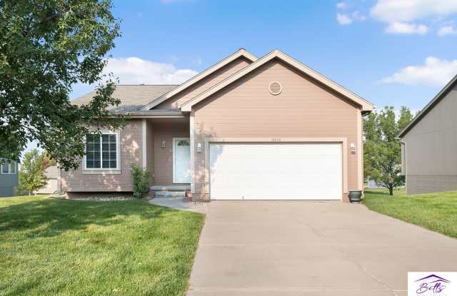 Available Now!! - 10604 South 25th Avenue, Sarpy County, NE 68123