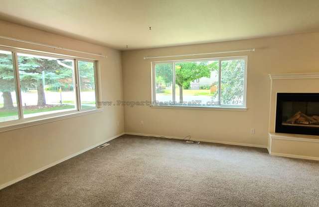 5Bd/2Ba Spacious House in Durston Meadows ***Month of Aug 2025 free! *** photos photos