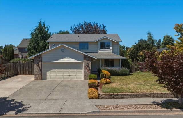 Charming 3-Bedroom Home with a Private Landscaped Yard Oasis Gallery 1