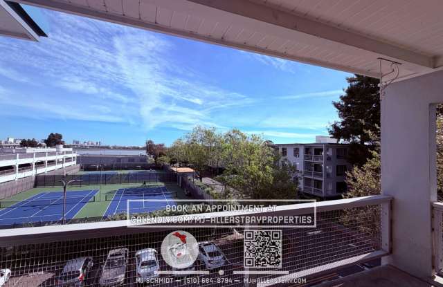 Sunny, west facing, Large 1 bedroom with tons of storage, includes water/garbage/amenities/parking! photos photos