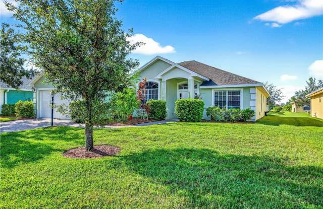 520 N Valencia Circle SW - 520 North Valencia Circle Southwest, Indian River County, FL 32968