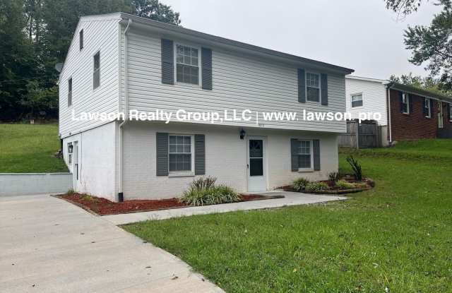 Spacious Vinton Home with Newly Paved Off Street Parking Gallery 4