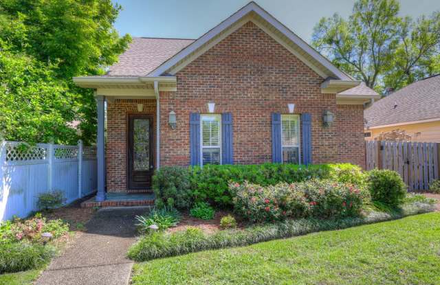 FULLY FURNISHED-  AVAILABLE NOW! 3 Bedroom / 3 Bath Fully- Furnished Brick home photos photos