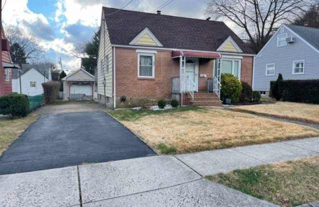 125 Livingston St - 125 Livingston Street, Clifton, NJ 07013