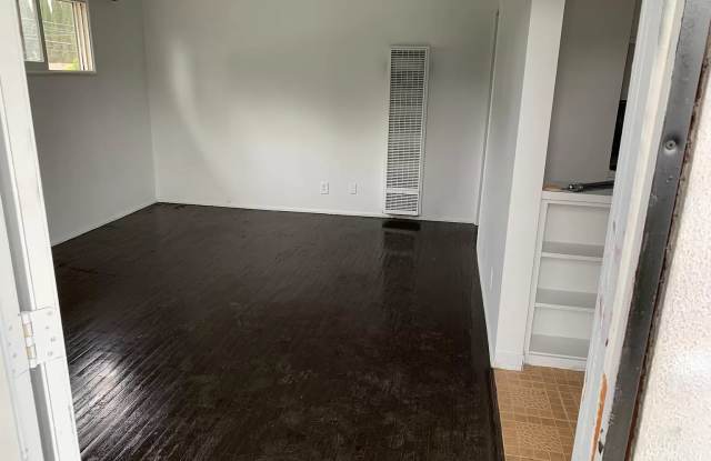 14753 Vanowen St Apt 6 photos photos