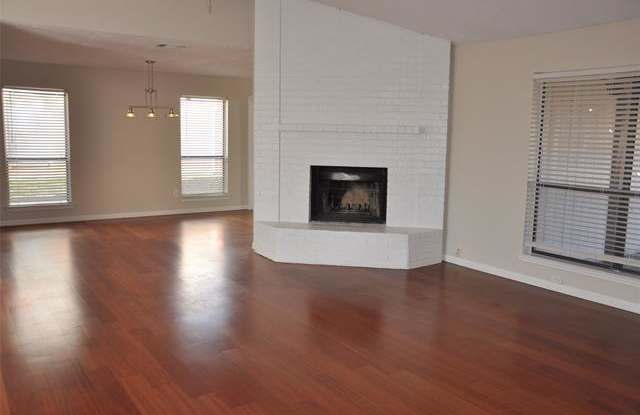 1105 Colmar Drive Gallery 2