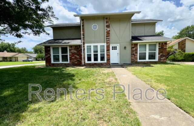 1400 North Ironwood Place photos photos