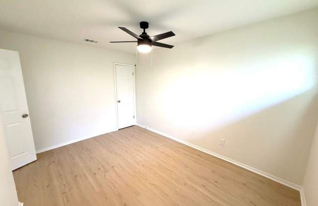 1401 Arvel Circle Azle, TX. 76020 photos photos