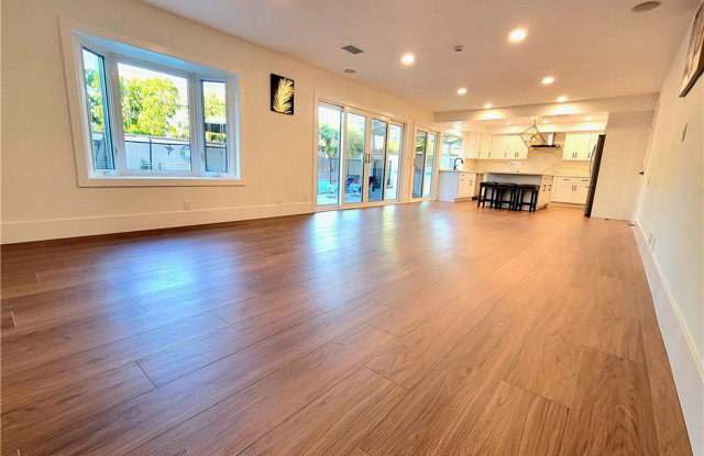 9891 Star Drive Gallery 1