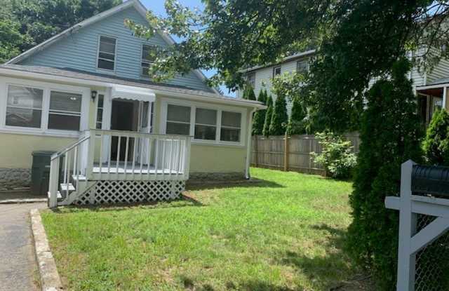 Beautiful 3 bed 1.5 Bath Single Family Home For Rent photos photos