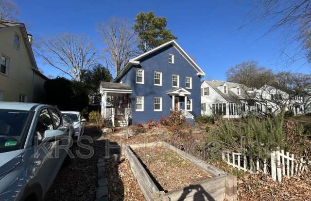 35 Westover Rd - 35 Westover Road, Newport News, VA 23601