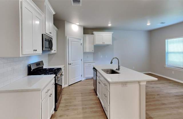 LUXURY 2 Bedroom 2 Bathroom Cottage in 55+ Community in Warr Acres, Ok (LEASING SPECIAL) photos photos