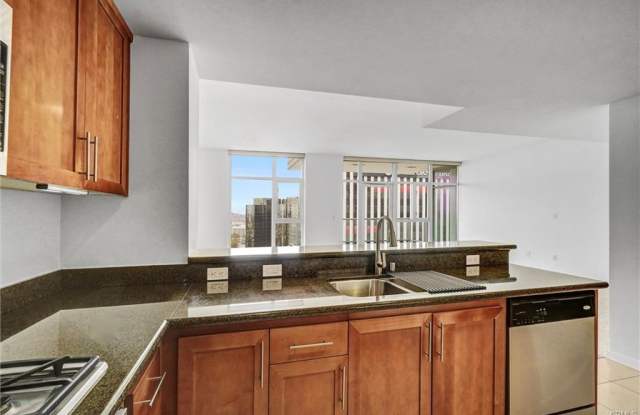411 West Seaside Way photos photos