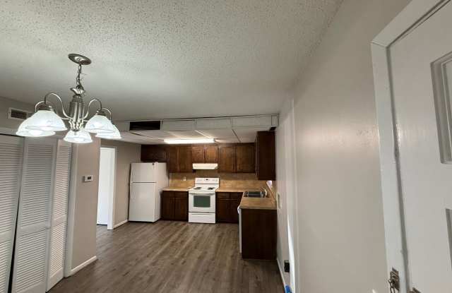 Woodland Hills Apartments photos photos Woodland Hills Apartments photos photos